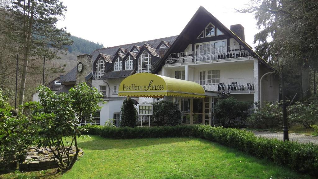 Park Hotel Am Schloss Ettringen  Dış mekan fotoğraf